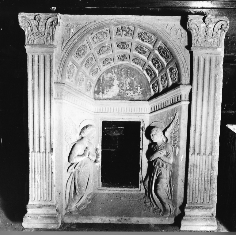 armadietto per oli santi, frammento - ambito romano (fine/inizio secc. XV/ XVI)