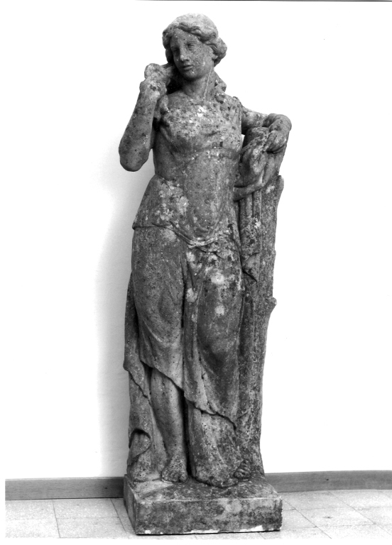 figura femminile (statua) - ambito laziale (prima metà sec. XIX)