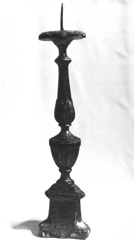 candeliere, serie - manifattura laziale (secc. XVII/ XIX)