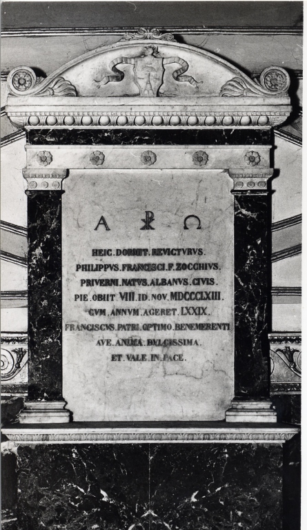 monumento funebre - a edicola centinata - bottega Italia centrale (terzo quarto sec. XIX)