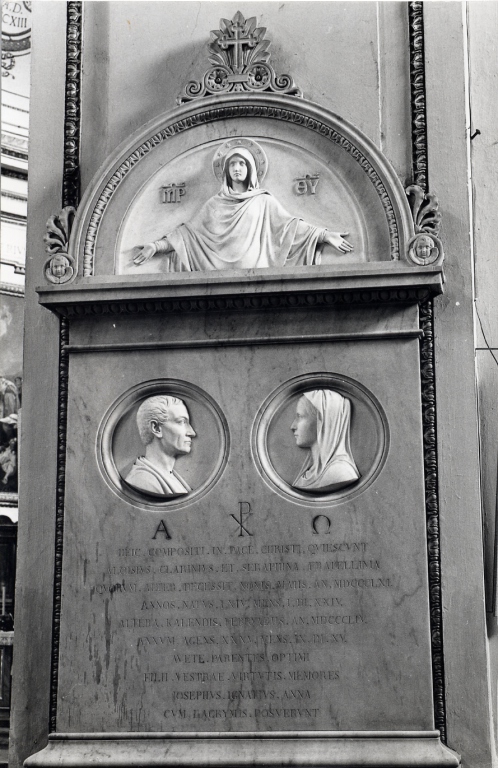 monumento funebre - a edicola centinata - bottega Italia centrale (terzo quarto sec. XIX)