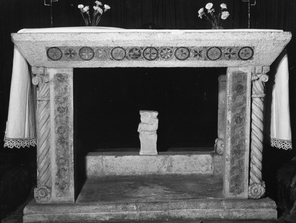 altare maggiore - ambito laziale (sec. XIV)