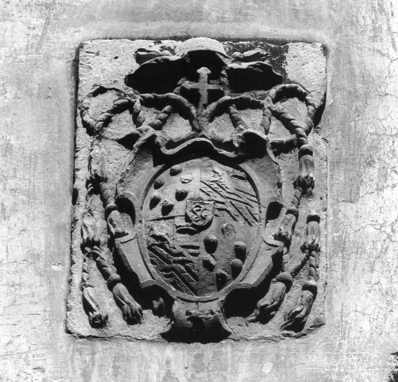stemma vescovile (rilievo) - ambito laziale (secc. XV/ XVI)