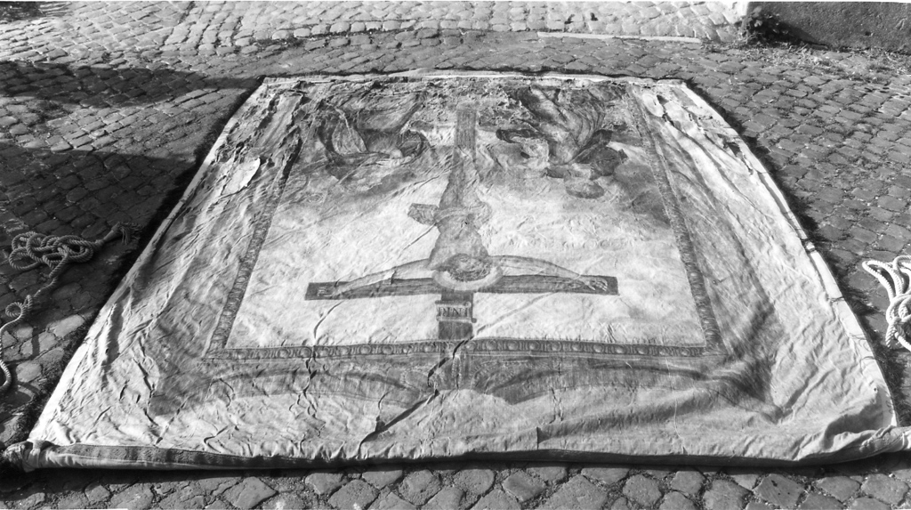 Crocifissione di Cristo con Sant'Egidio e un santo (stendardo processionale, opera isolata) di Tribuzi Domenico (attribuito) (sec. XVIII)