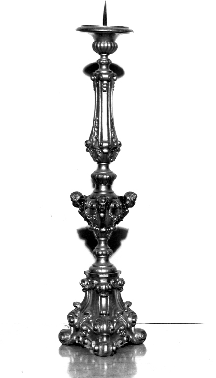 candeliere d'altare - ambito romano (sec. XX)