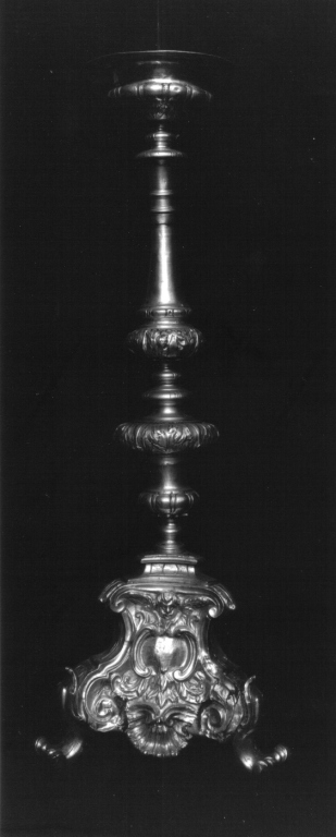 candeliere d'altare - ambito laziale (terzo quarto sec. XVIII)