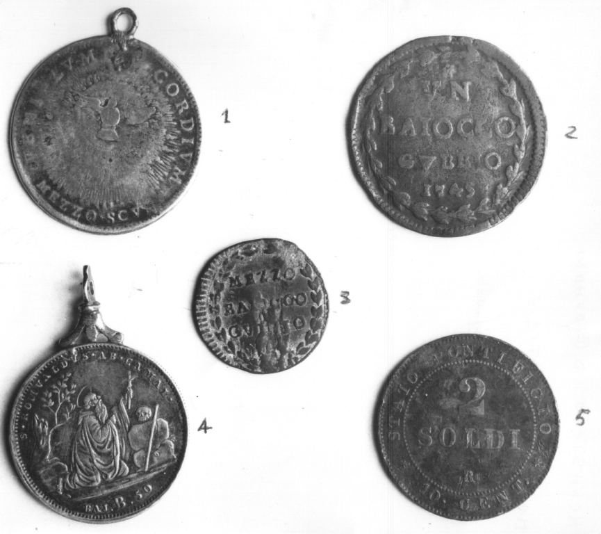 moneta - 1/2 baiocco - ambito romano (sec. XVIII)