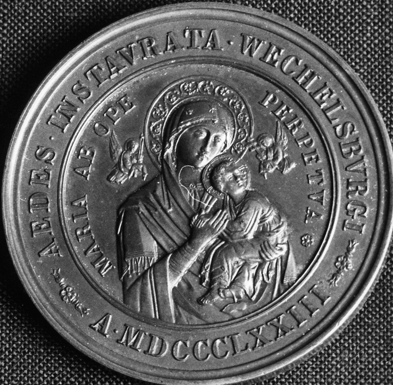 Madonna del Perpetuo Soccorso, Madonna con Bambino e angeli (rilievo) di Speranza Filippo (sec. XIX)