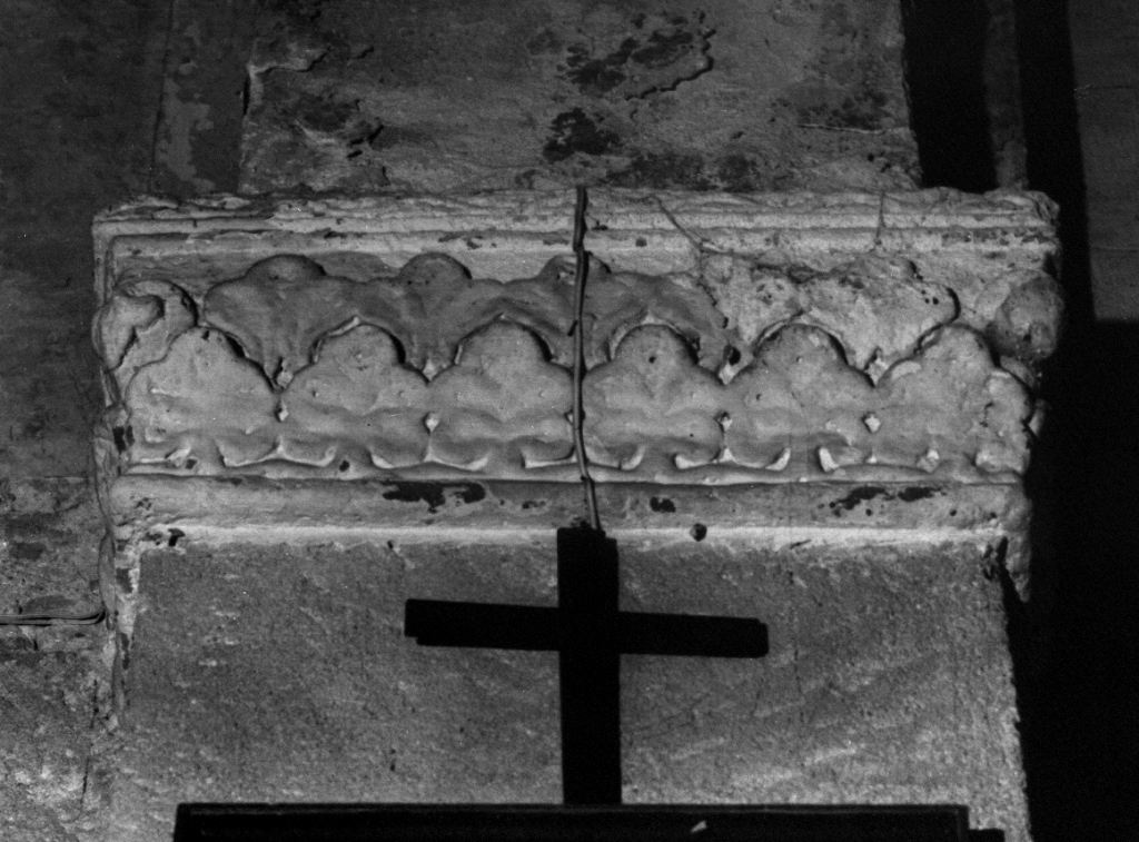 capitello di pilastro - ambito viterbese (metà sec. XII)