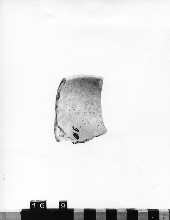 ciotola, frammento - ambito laziale (secc. XI/ XIII)
