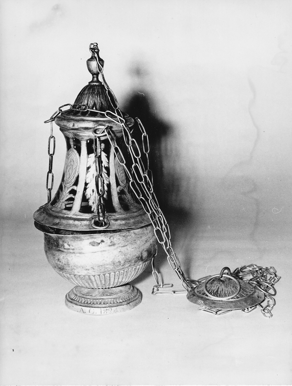 turibolo - a vaso fiammeggiante, opera isolata - bottega laziale (sec. XIX)