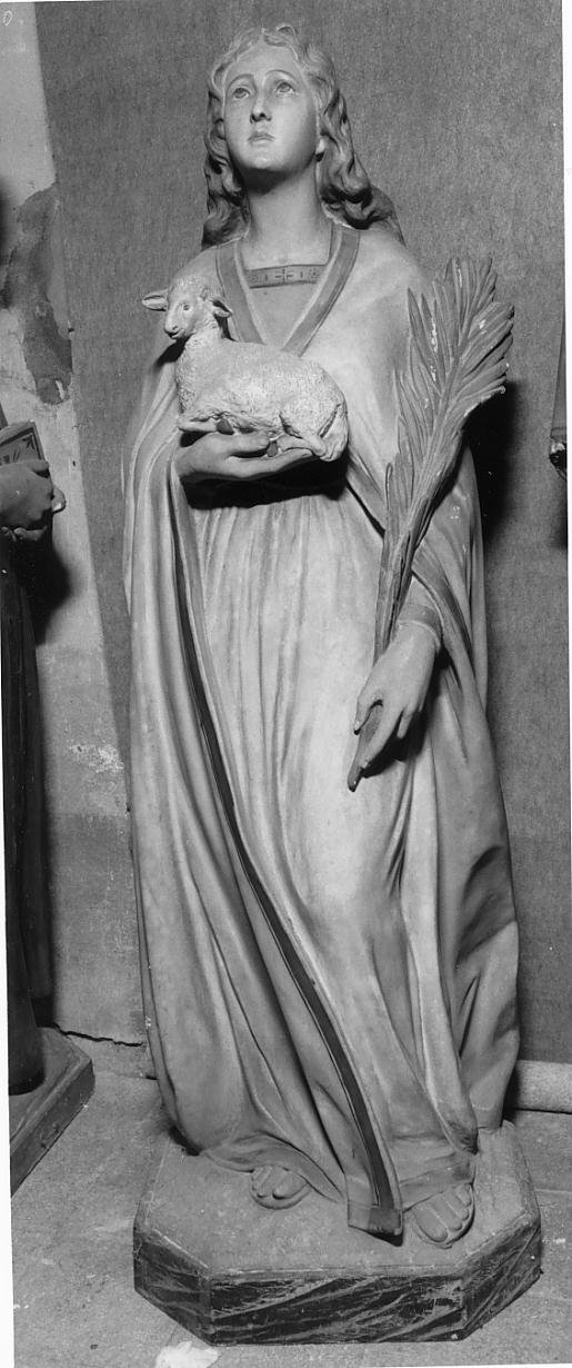 Sant'Agnese (statua, elemento d'insieme) di Righetti Emilio (sec. XX)