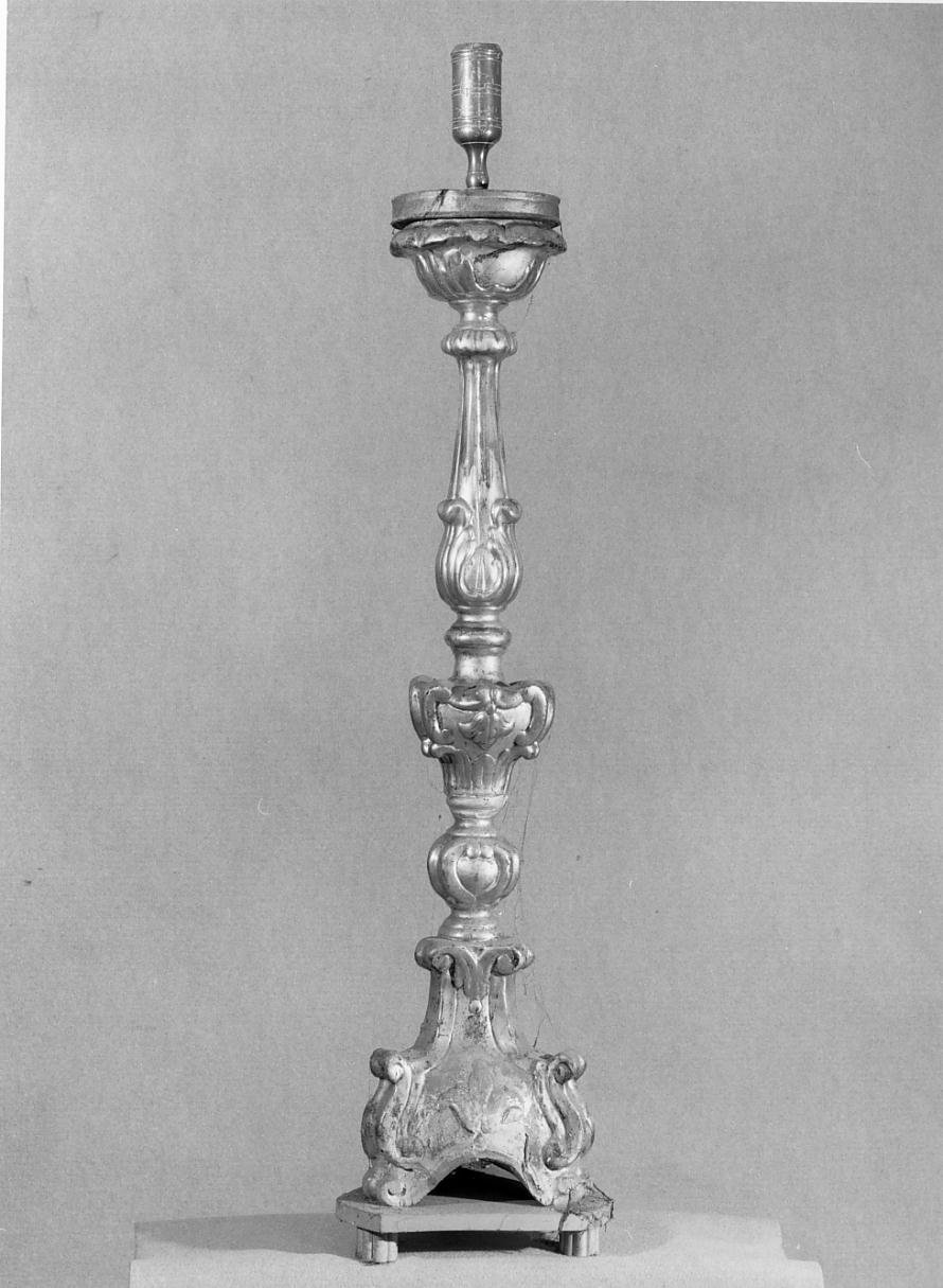 candeliere d'altare - ambito mantovano (seconda metà sec. XVIII)
