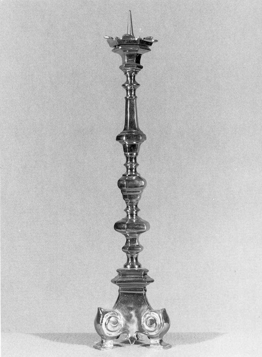 candeliere d'altare - ambito mantovano (sec. XX)