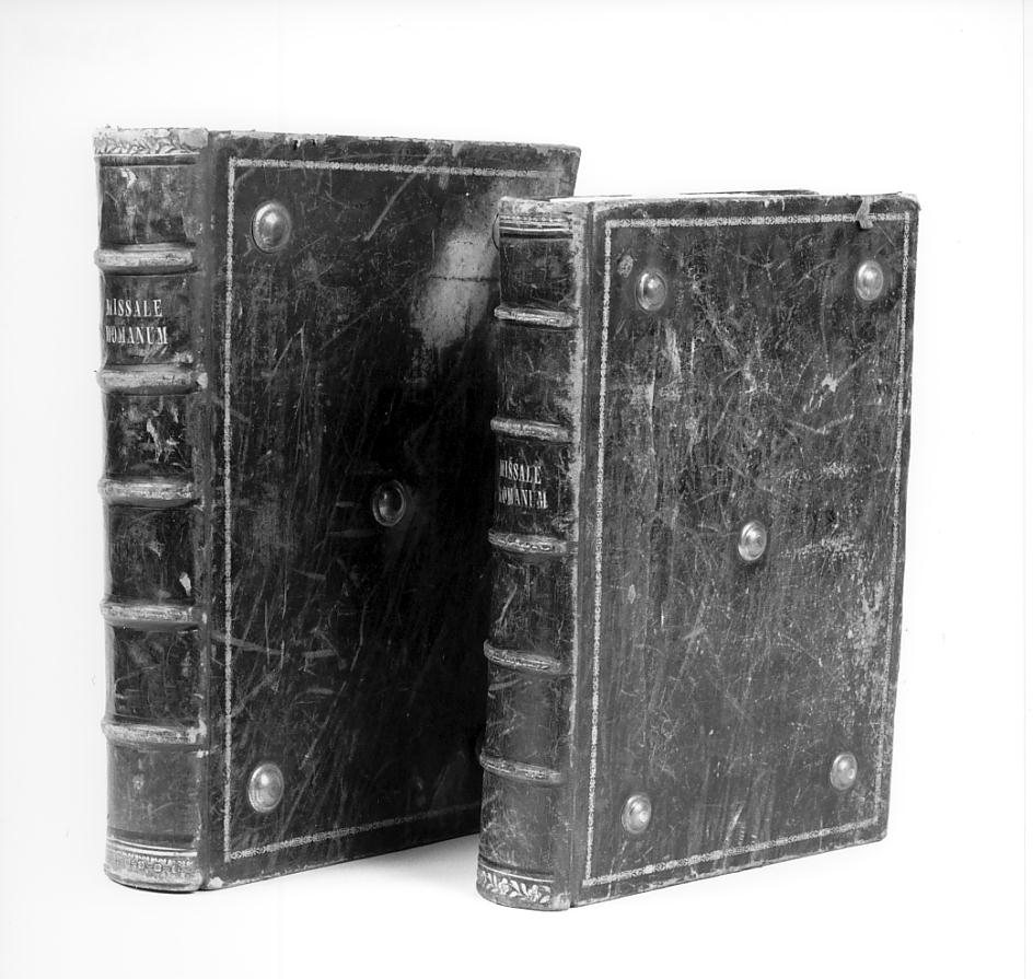 coperta di libro liturgico, serie - produzione lombarda (sec. XIX)
