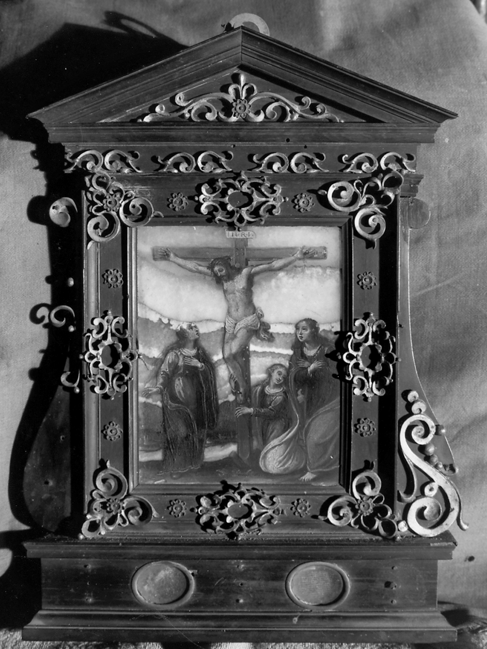 Cristo crocifisso con la Madonna, San Giovanni evangelista e Santa Maria Maddalena (dipinto, opera isolata) - ambito lombardo (prima metà sec. XVII)
