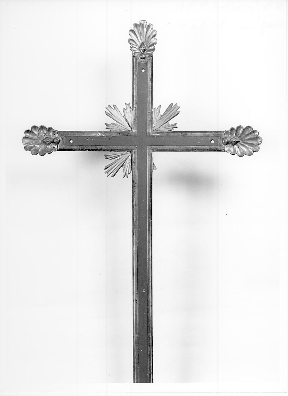 croce, opera isolata - bottega cremonese (seconda metà sec. XIX)