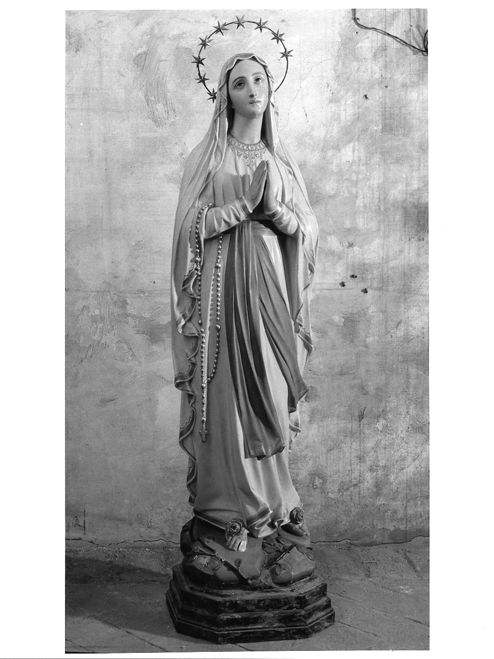 Madonna di Lourdes (statua, opera isolata) - ambito italiano (primo quarto sec. XX)