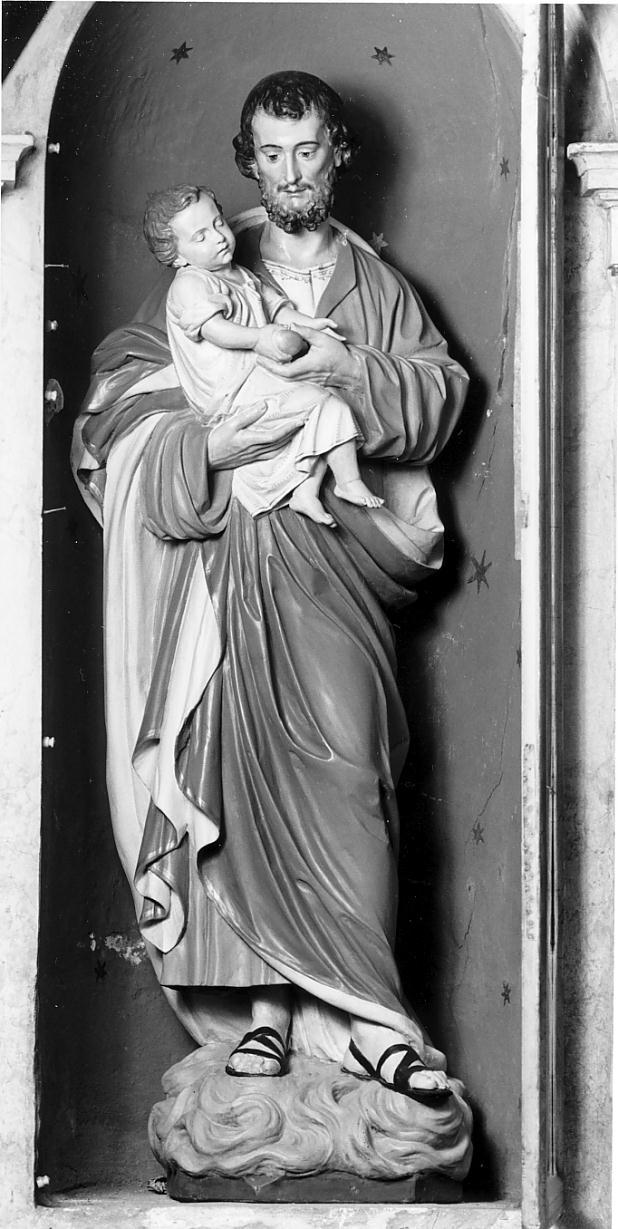 San Giuseppe e Gesù Bambino (statua, elemento d'insieme) di Righetti Emilio (primo quarto sec. XX)