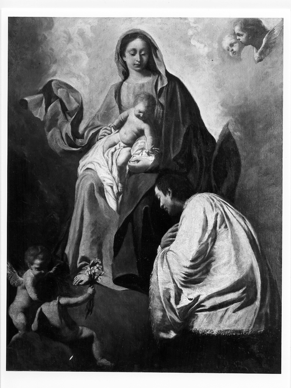 Madonna con Bambino e San Luigi Gonzaga (dipinto, opera isolata) di Angeli Giuseppe (metà sec. XVIII)