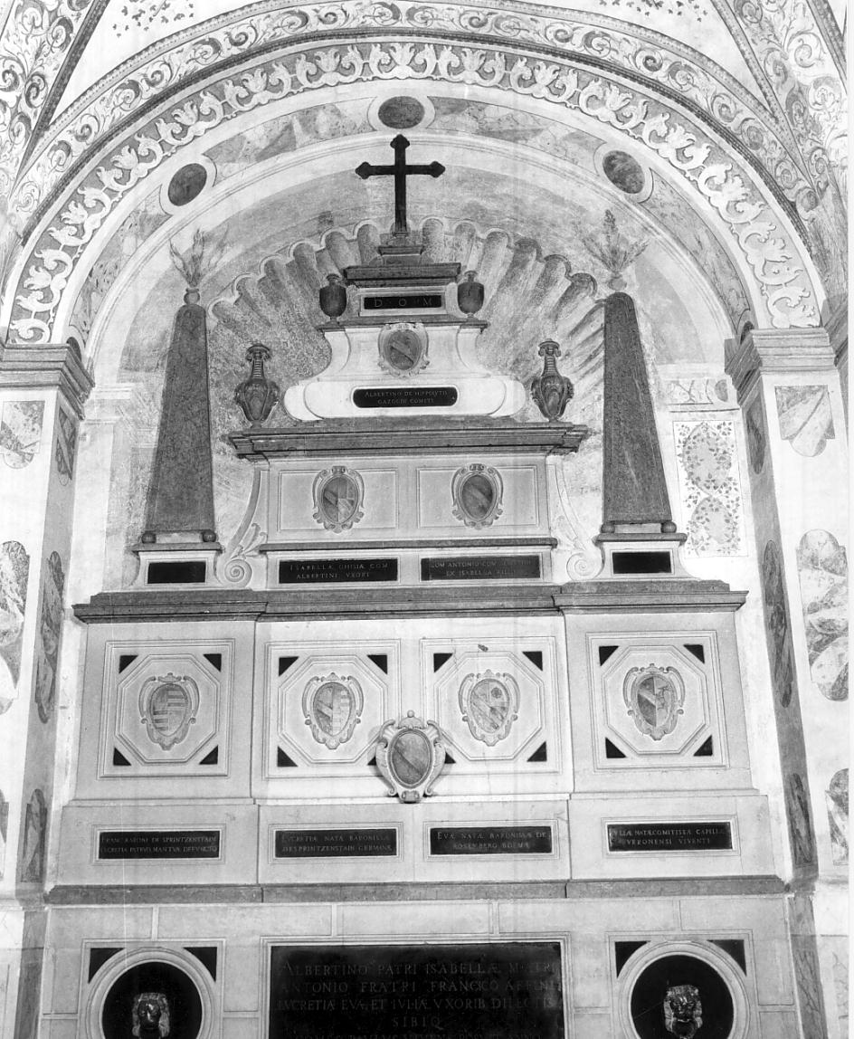 monumento funebre, opera isolata - ambito italiano (sec. XVI)