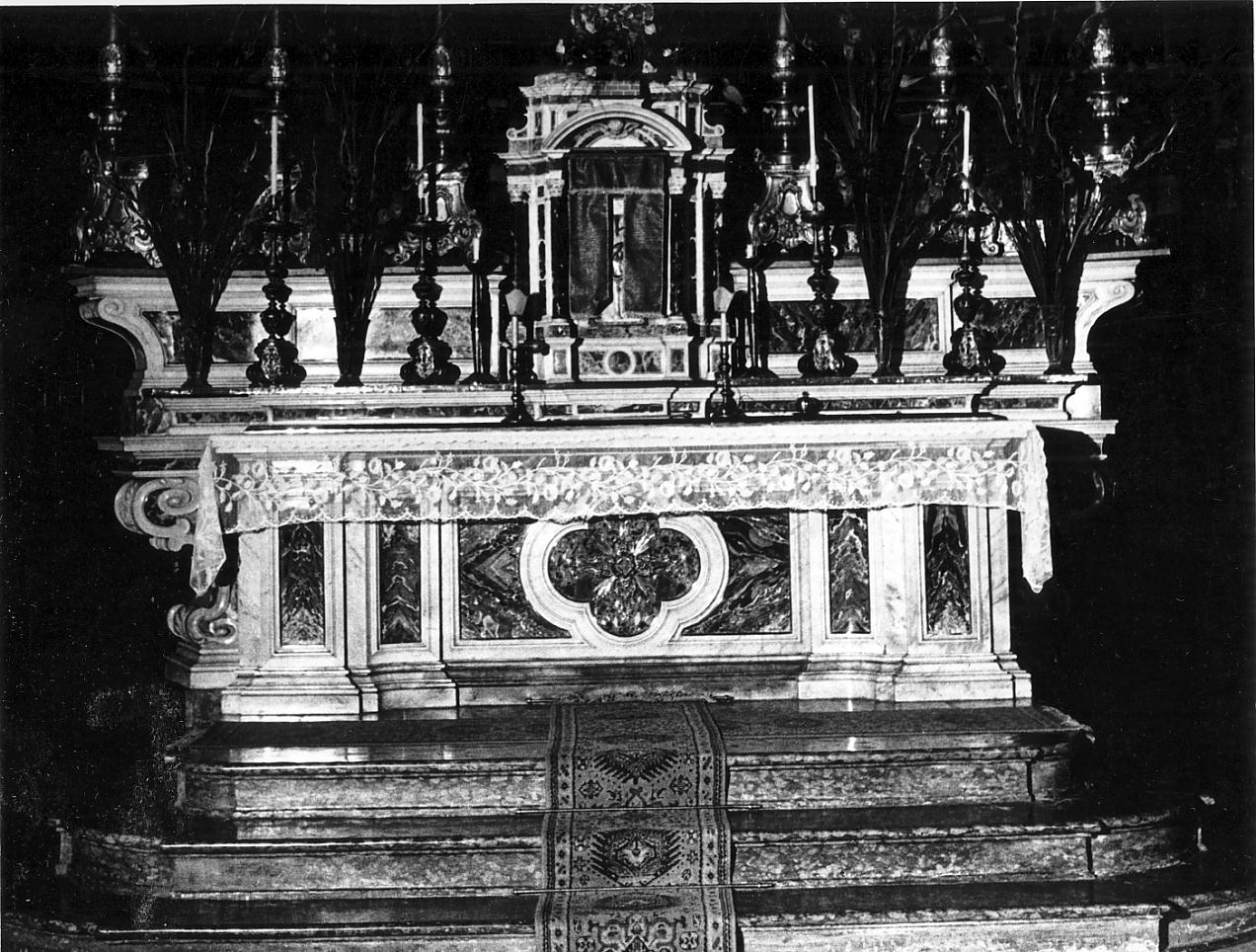 altare maggiore, insieme - ambito italiano (seconda metà sec. XVIII)