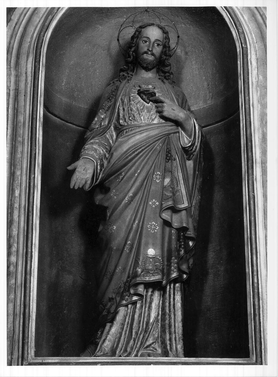 Sacro Cuore di Gesù (statua, opera isolata) - ambito mantovano (fine/inizio secc. XIX/ XX)
