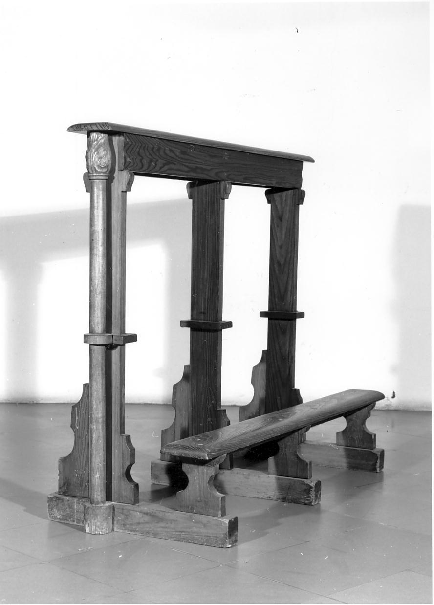 banco da chiesa, elemento d'insieme - manifattura mantovana (secondo quarto, secondo quarto sec. XX, sec. XX)