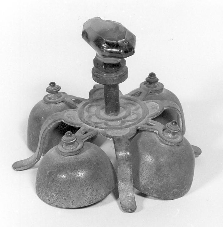campanello d'altare multiplo, opera isolata - ambito bresciano (fine/inizio secc. XIX/ XX)