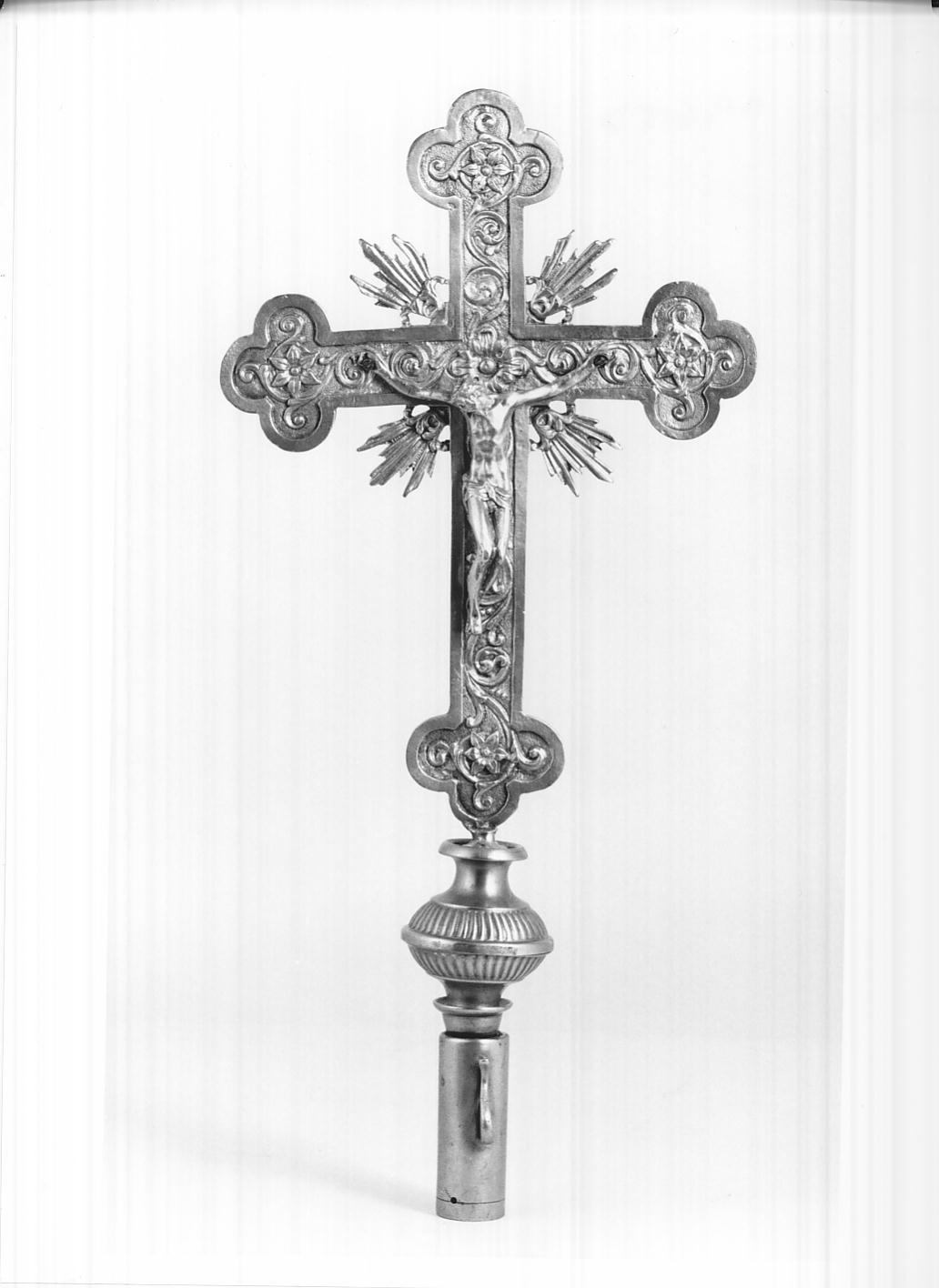 croce processionale, opera isolata - produzione lombarda (prima metà sec. XX)
