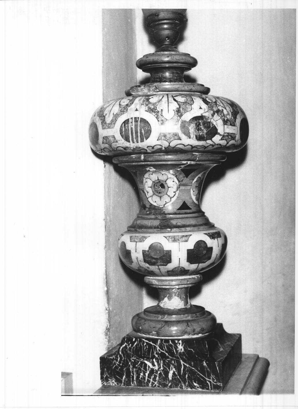 vaso, serie - ambito lombardo (sec. XVII)