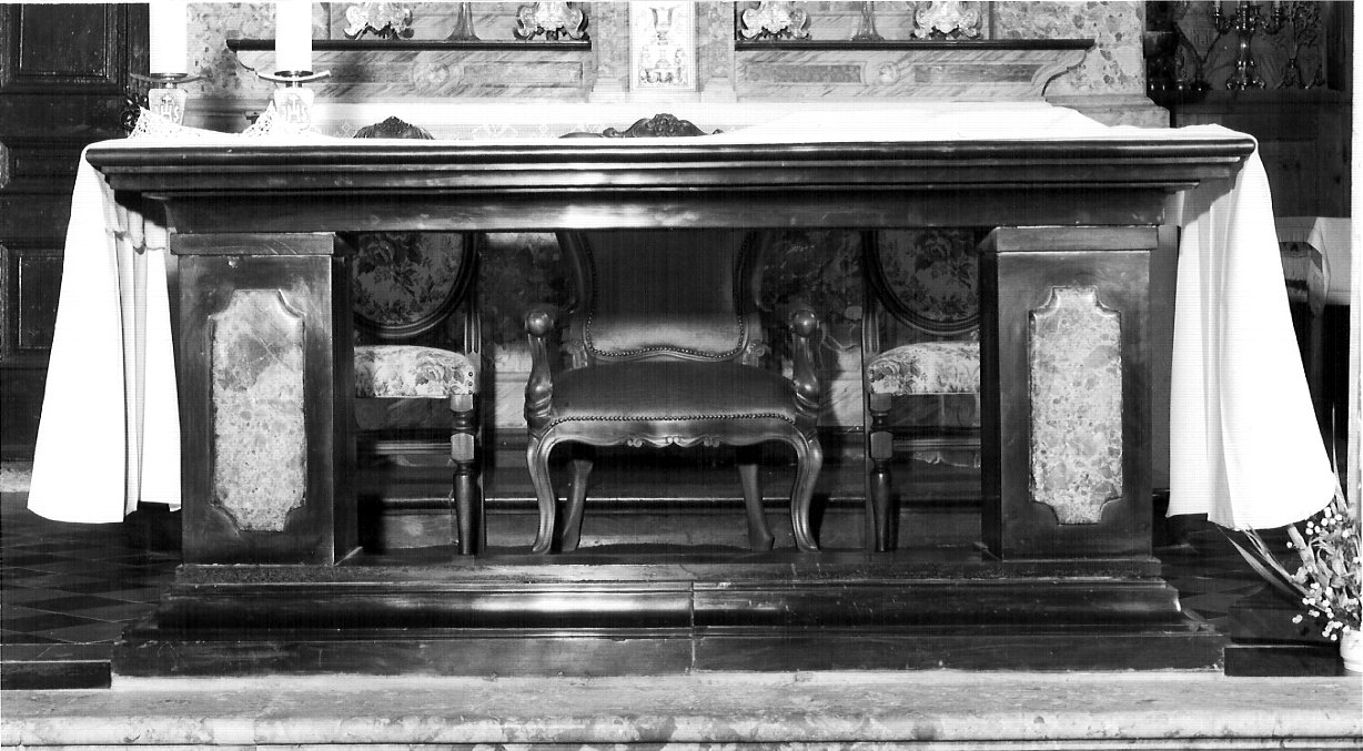 altare - a mensa, opera isolata - ambito lombardo (primo quarto sec. XVII)