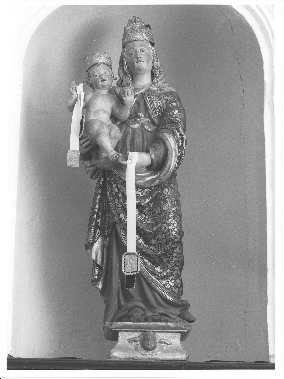 Madonna del Carmelo (statua, opera isolata) - ambito lombardo (sec. XVII)