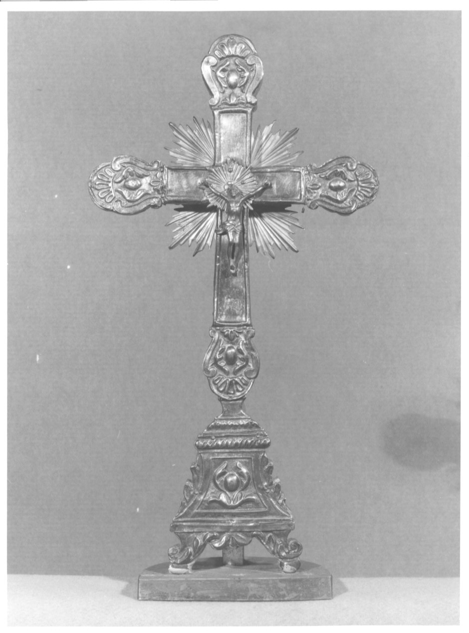 croce d'altare, opera isolata - bottega comacina (primo quarto sec. XVIII)