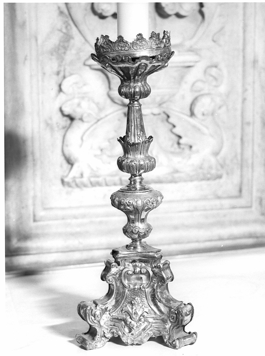 candeliere d'altare - produzione lombarda (seconda metà sec. XVII)
