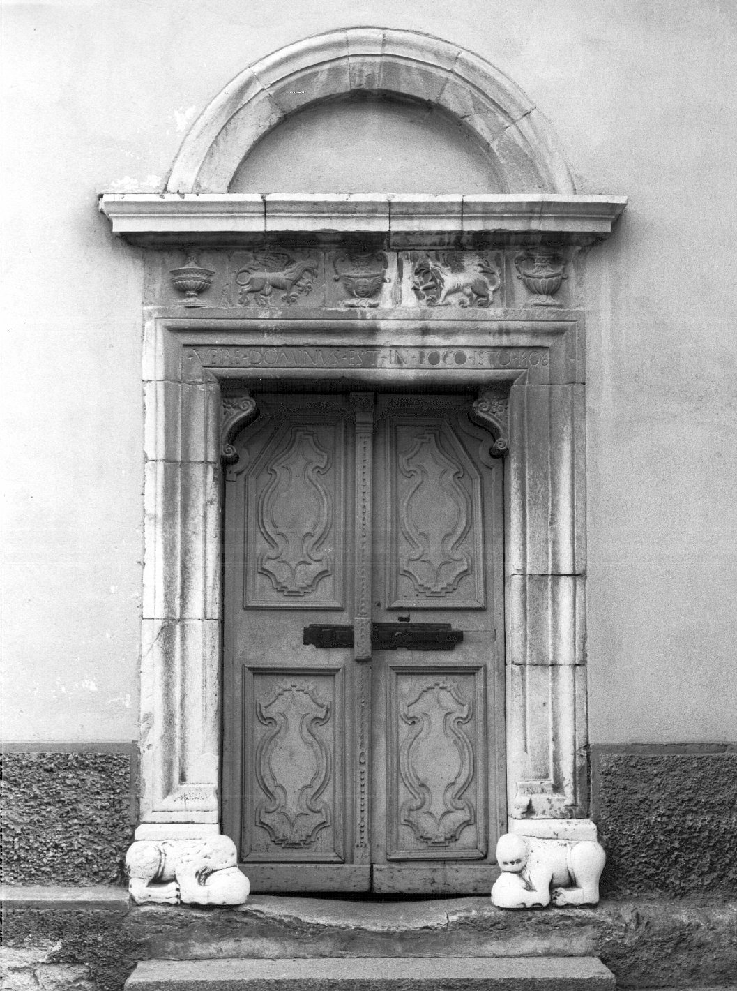portale, complesso decorativo di Rodari Bernardino (bottega) (sec. XII)