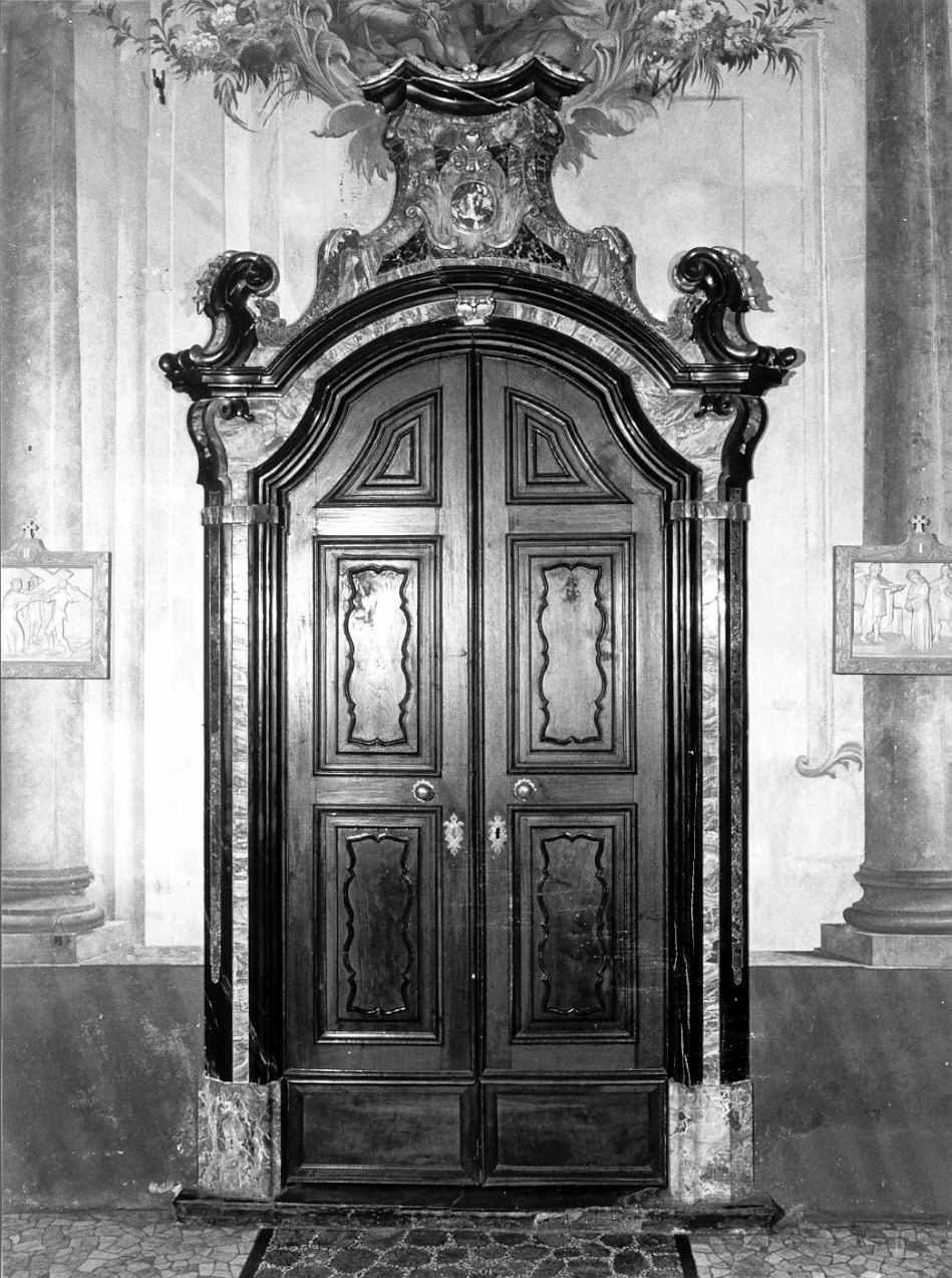 portale, coppia - ambito lariano (sec. XVIII)