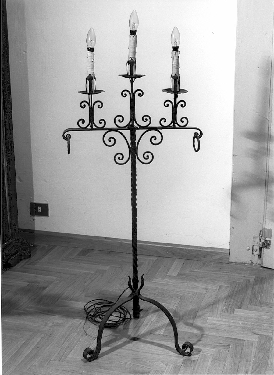 candelabro, opera isolata - bottega lombarda (seconda metà sec. XIX)