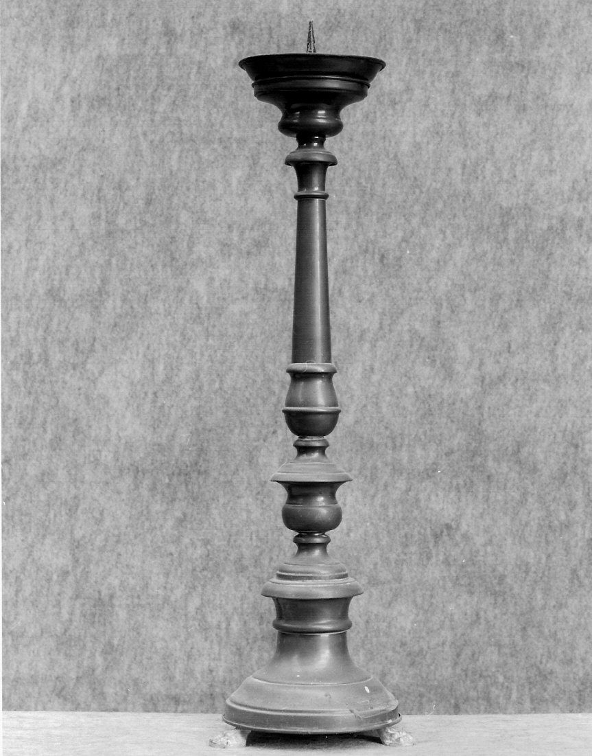 candeliere d'altare, opera isolata - ambito valtellinese (sec. XIX)