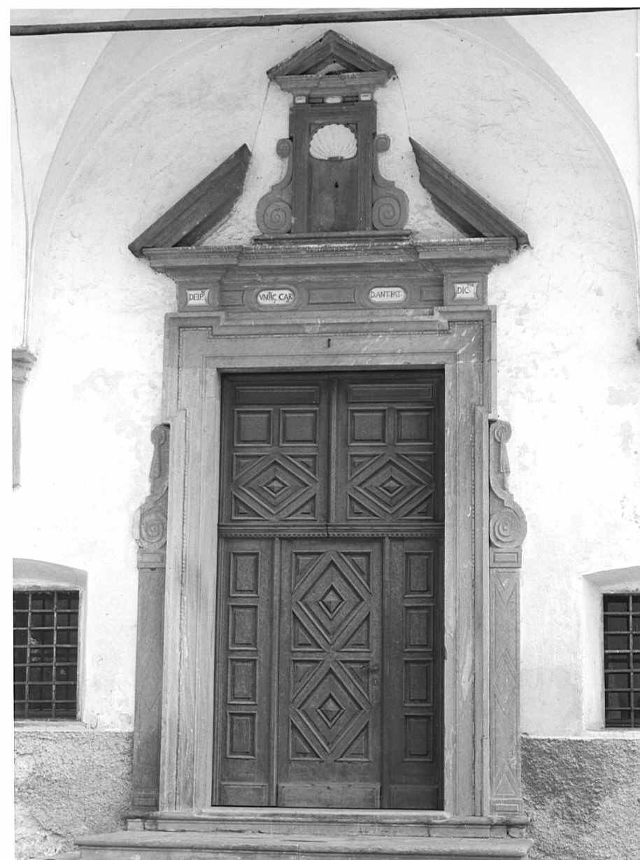 portale, opera isolata - ambito valtellinese (sec. XVII)