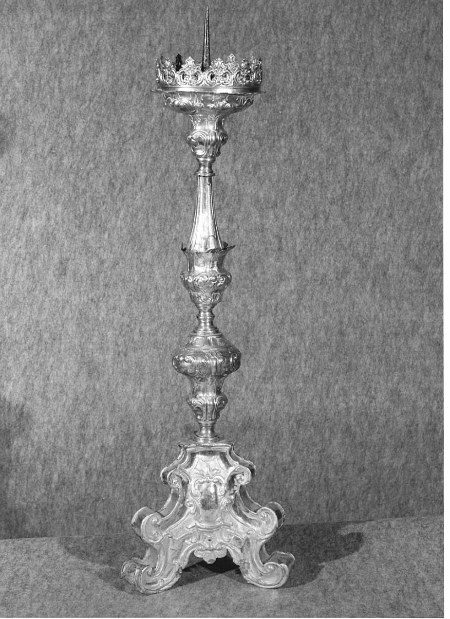 candeliere d'altare, serie - ambito valtellinese (sec. XVIII)