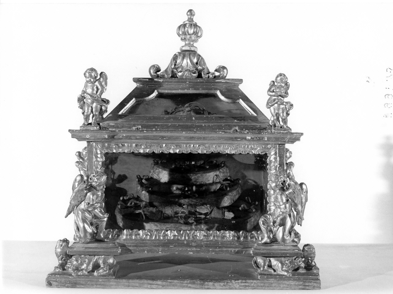 reliquiario a teca - a urna, coppia - bottega lombarda (sec. XVII)