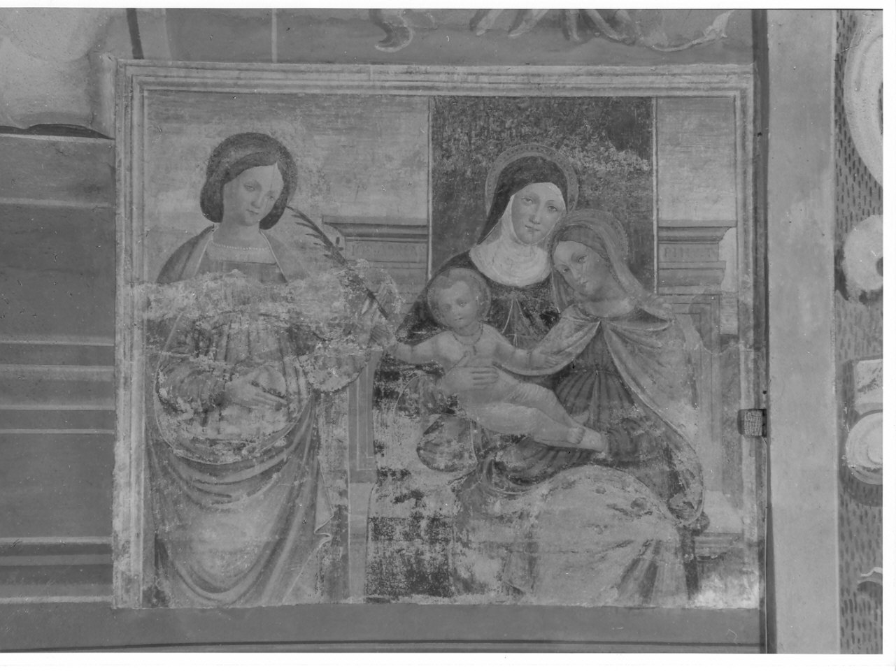 Madonna con Bambino tra Sant'Agata e Santa Marta (dipinto, opera isolata) di De Magistris Giovanni Andrea (primo quarto sec. XVI)