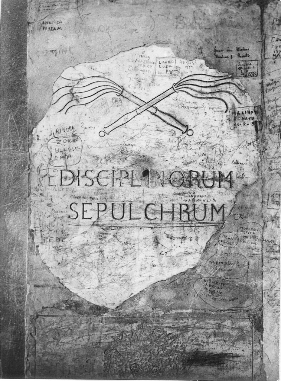 lastra tombale, frammento - bottega bergamasca (sec. XVII)