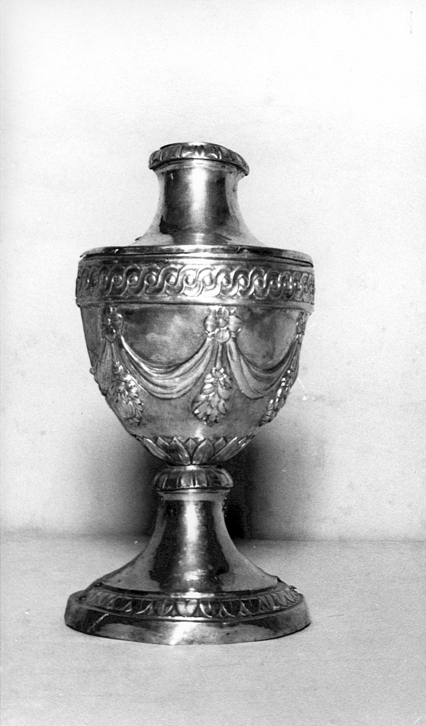vaso d'altare con composizione floreale, serie - bottega bergamasca (metà sec. XIX)