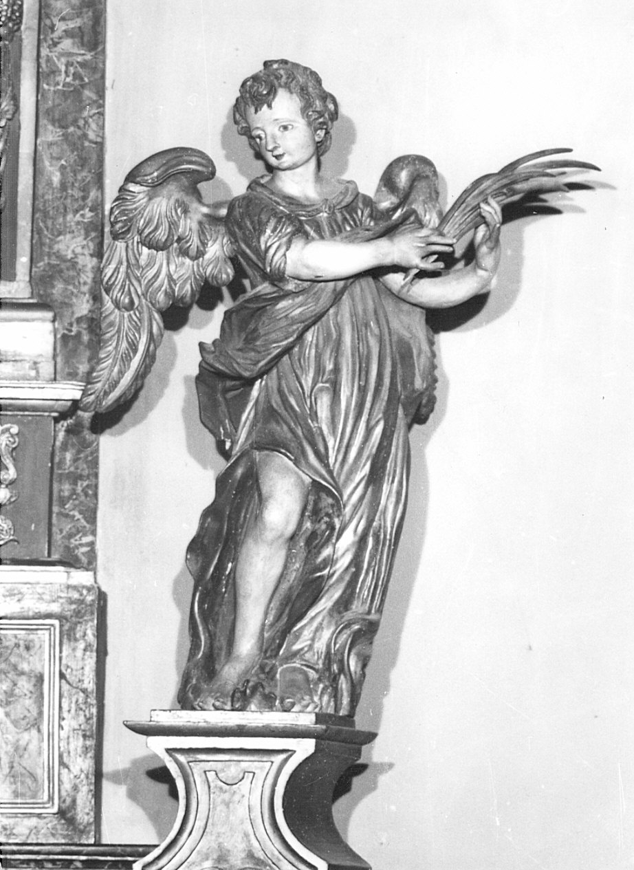 angeli adoranti (statua, pendant) - bottega bergamasca (sec. XVIII)