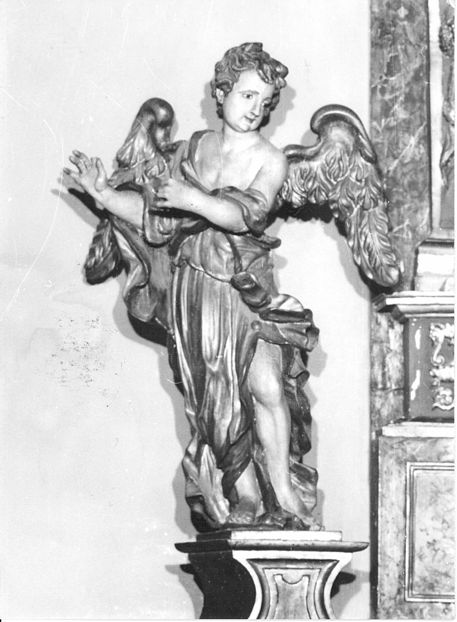 angeli adoranti (statua, pendant) - bottega bergamasca (sec. XVIII)