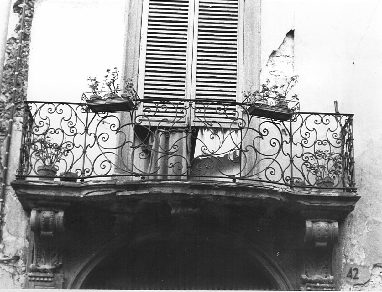 ringhiera di balcone, opera isolata - bottega bergamasca (metà sec. XVIII)