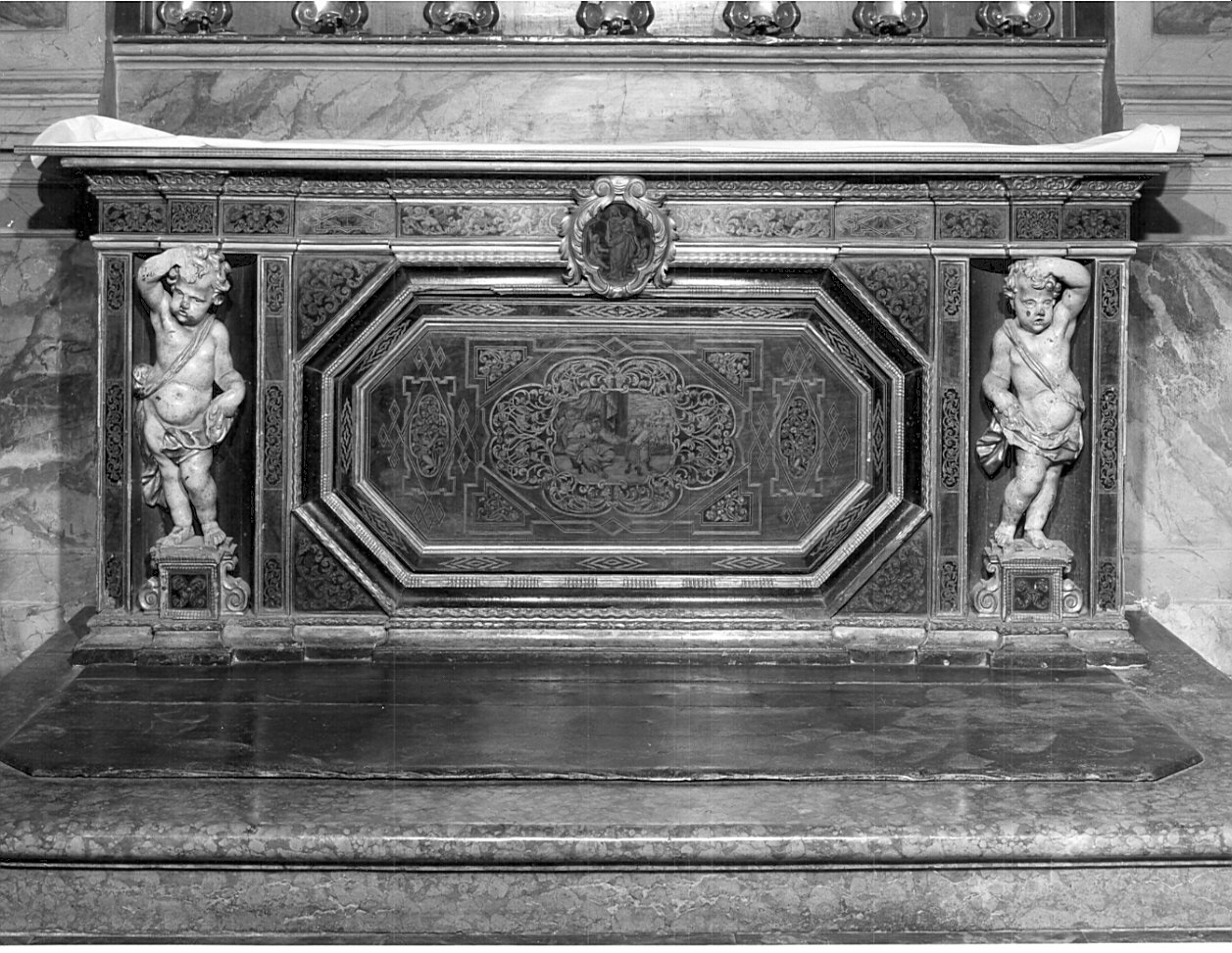 paliotto - a pannello piano, elemento d'insieme di Caniana Giovanni Battista (attribuito) (sec. XVII)
