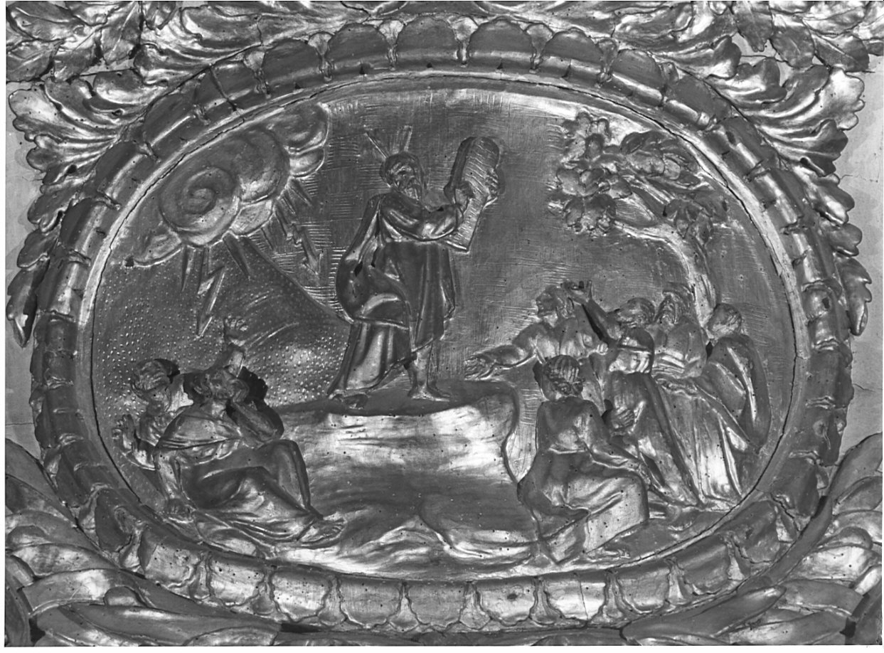 Mosè (medaglione, elemento d'insieme) di Rapizza Giovanni Battista (sec. XIX)